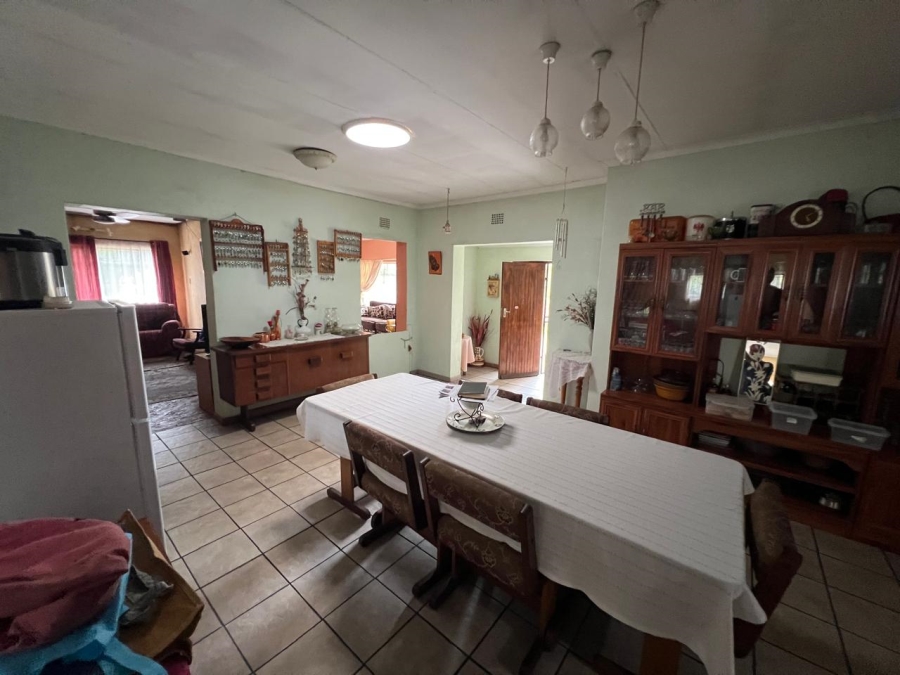 4 Bedroom Property for Sale in Vaalpark Free State